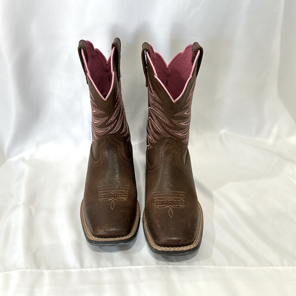 Ariat girls size 1 boots